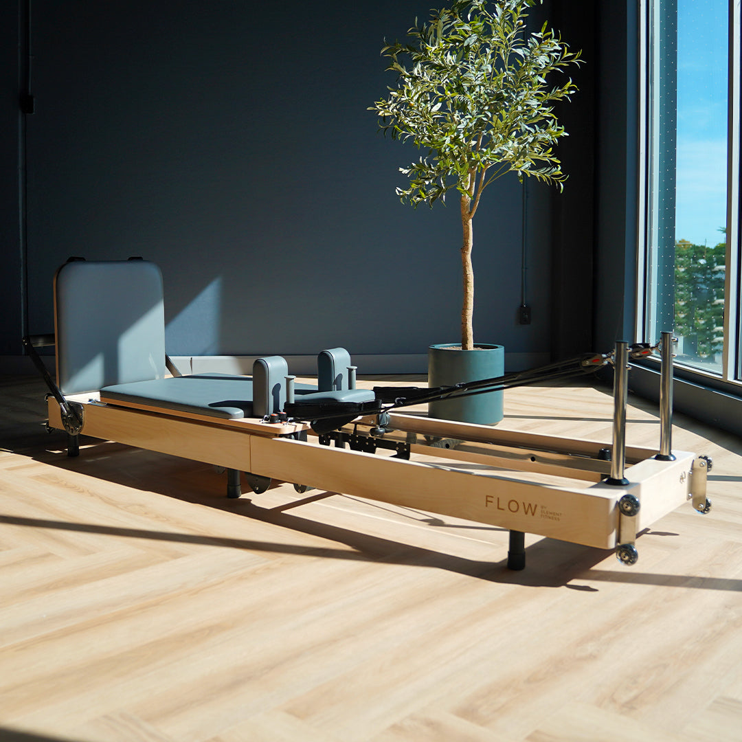 Element Flow Pilates Reformer - Pliant Lira