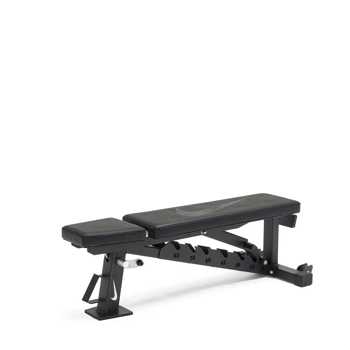 Animated demonstration of Nike Adjustable Bench positions showing multiple workout configurations and adjustments.