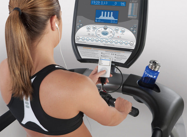 TRUE Fitness LC1100 Treadmill - 2 Window Cardio Canada.