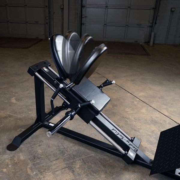 Body Solid - Presse à cuisses compacte GCLP100
