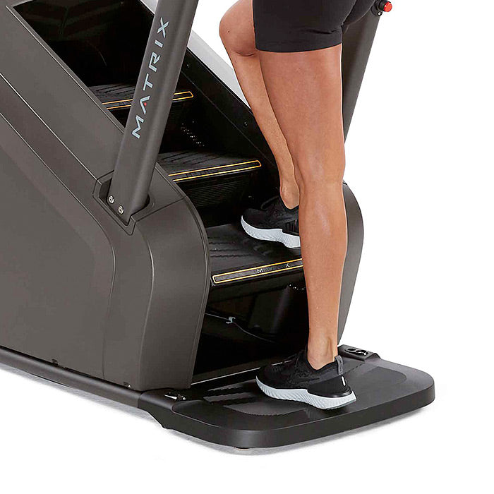 Matrix C50 ClimbMill with XR Console Cardio Canada.