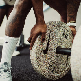 Plaques Nike Strength