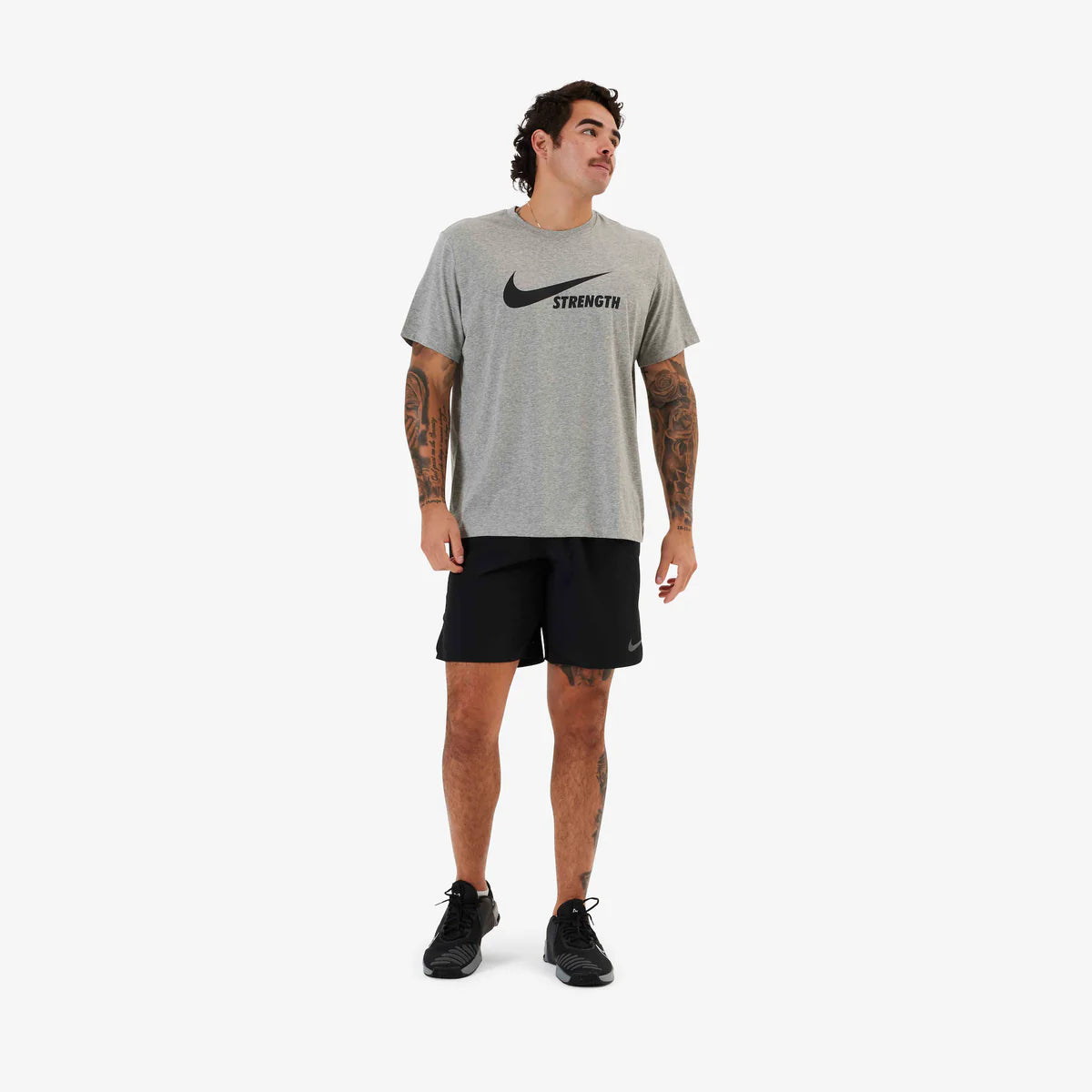 T-shirt Nike Strength Dri-Fit - Gris/Noir