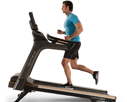 Matrix T75 Treadmill with XR Console Cardio Canada.
